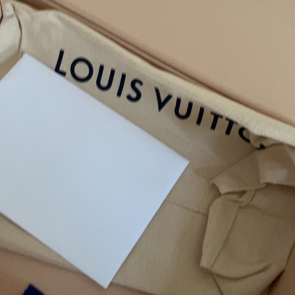 Favotite mm like new in box - Picture 6 of 7